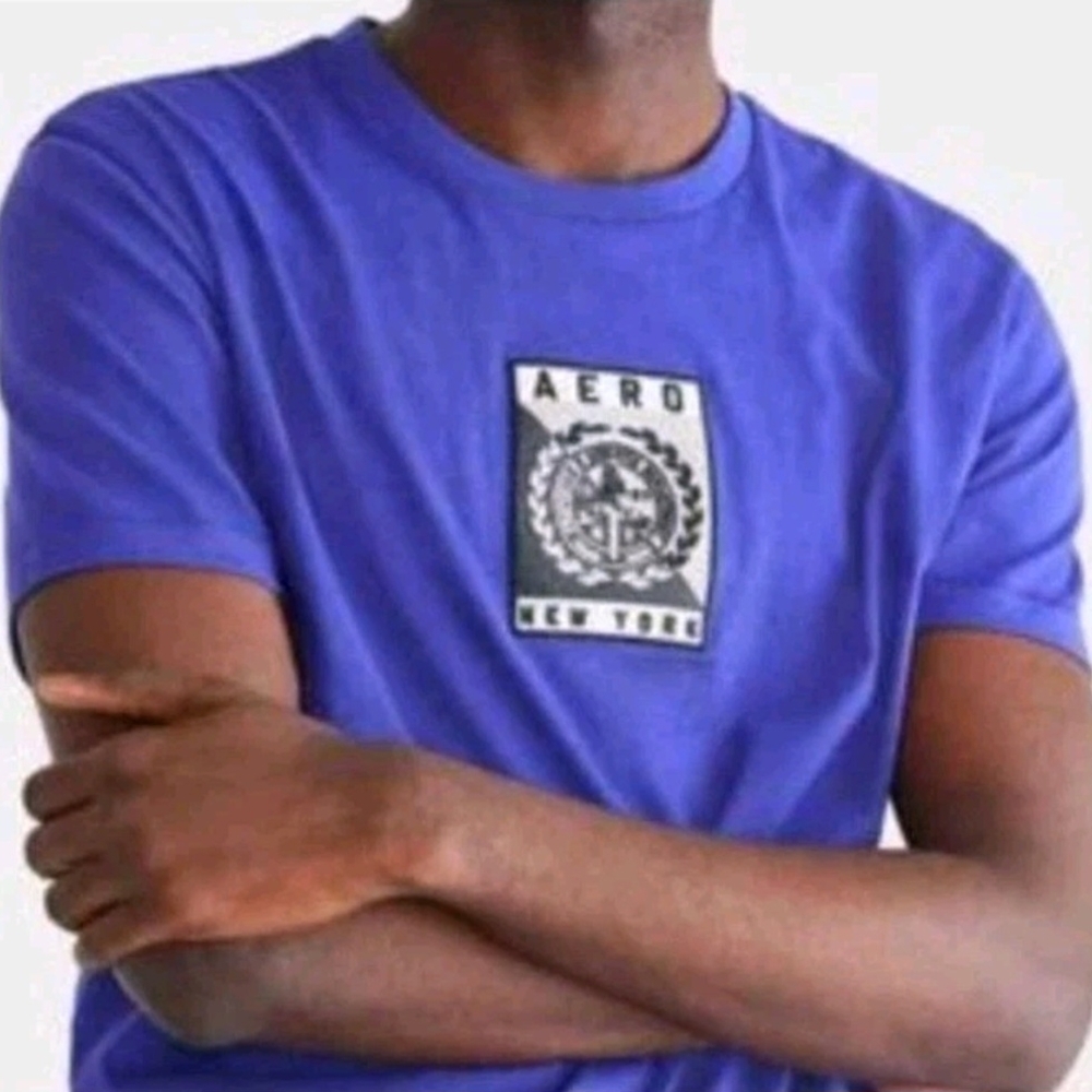 Aeropostale Men's Blue T-Shirt